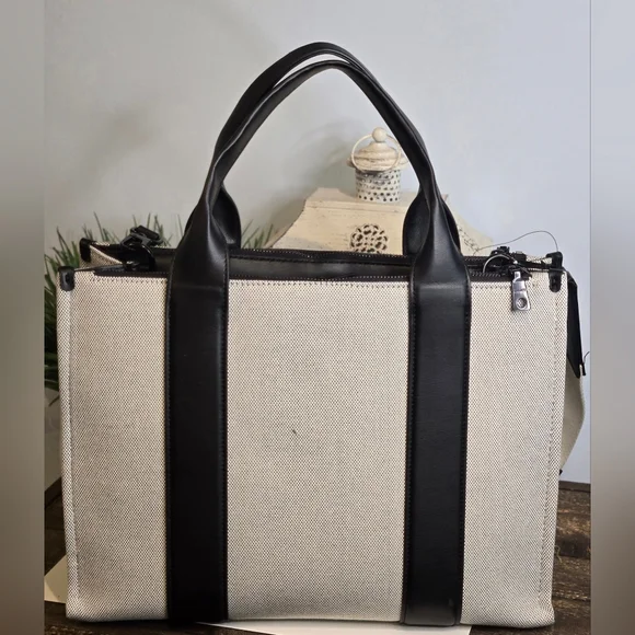 DKNY Holly Tote - Picture 3 of 7